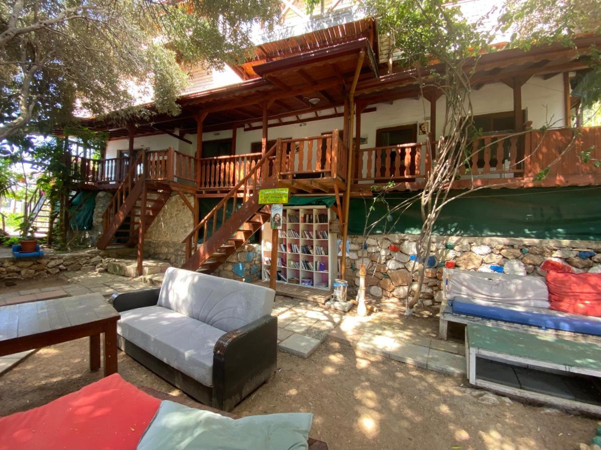 شقة Casa Roja Cedit المظهر الخارجي الصورة